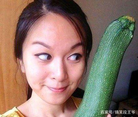 瓜姐吃瓜表情包图片大全,趣味横生的网络文化盛宴